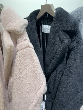 【アウトレット】Max Maraは買えんけど☺︎楽しかったショッピングの記事動画