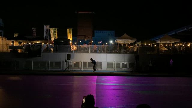 市民プールがパリピの記事動画