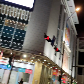 東大門卸市場で悲しい出来事の画像