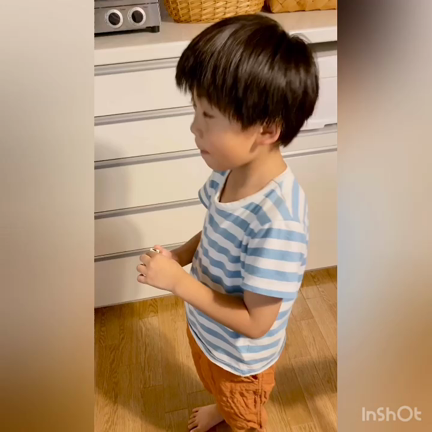 100均！ベルマーク収納に超おすすめ！！の記事動画