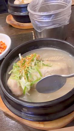 ARIRANGコン参戦♫龍山からHYBEポップアップへ〜ランチは参鶏湯‼️の記事動画