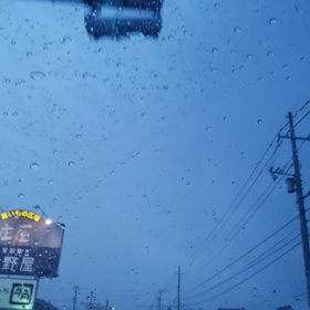 いきなり激しい雨の画像