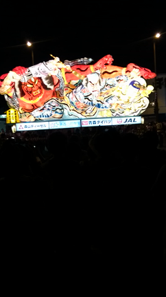 青森ねぶた祭りの記事動画