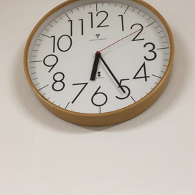 電波時計、ぐるぐる回るの画像