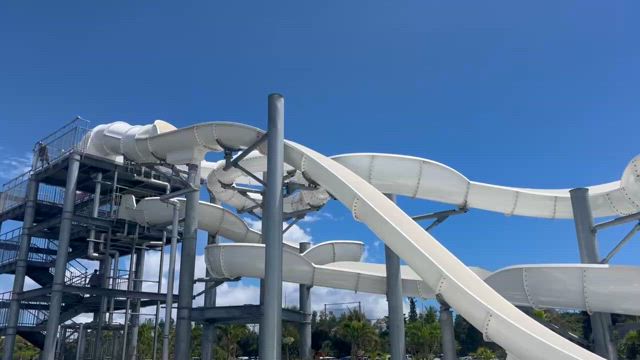 家族旅行3日目の記事動画