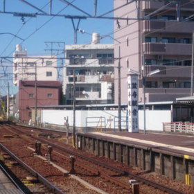 本線特急が駆け抜けるの画像