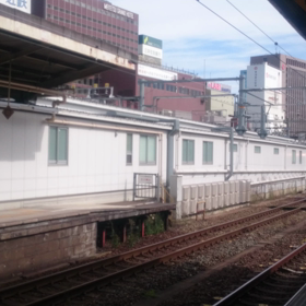 名古屋駅にてロクヨン広島更新色の画像