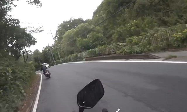 ＣＢ＆ＴＺＲでチョイ乗り、他の記事動画