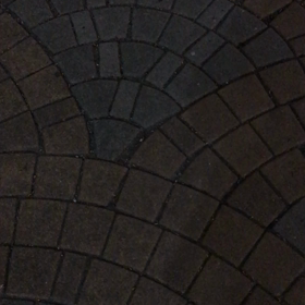 夜に溶けるサックスの音の画像
