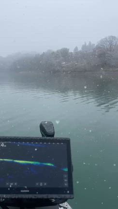 【河口湖・相模湖バス釣り】釣果情報…雪雪雪！？の記事動画