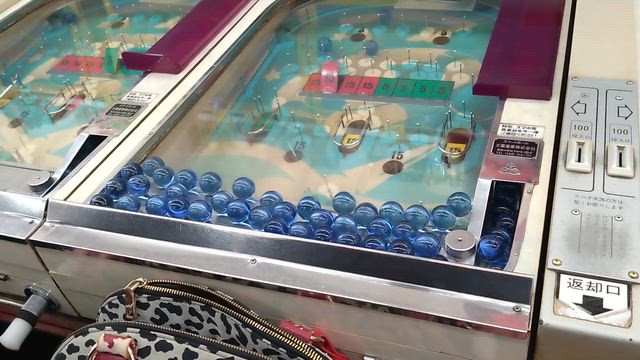 大阪旅行　12月30日　新世界で30分お笑い劇場と上本町でお好み焼きの記事動画