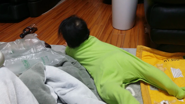 6m6d  ピョンピョン、ズリバイからのハイハイ？？動画の記事動画