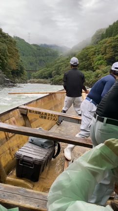 嵐山嵯峨野トロッコ列車と保津川下りと温泉！の記事動画