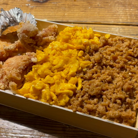 そぼろ弁当の画像
