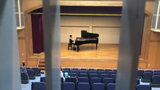 狙いとおり？の記事動画
