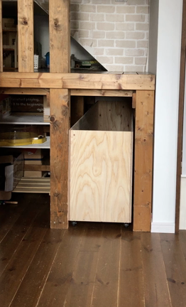 【1時間DIY♪】大型収納を作るよ！！の記事動画