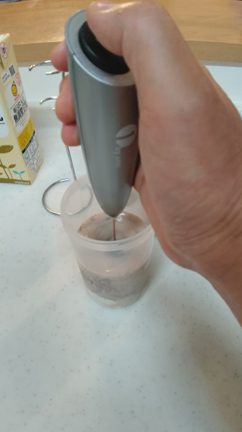 プロテインが混ざりにくい？手軽に卵液を作りたい？少量のドレッシングを秒で作りたい？解決しましょうの記事動画