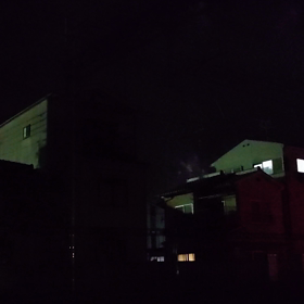 突然爆音がの画像