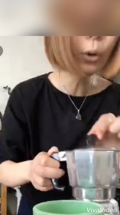 初！直火式エスプレッソメーカーでカフェラテ作ってみたの記事動画