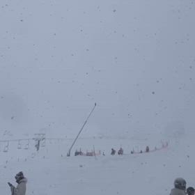 お熱が下がった夫は雪山へ。の画像