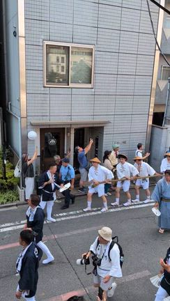 後祭、山鉾巡行。の記事動画