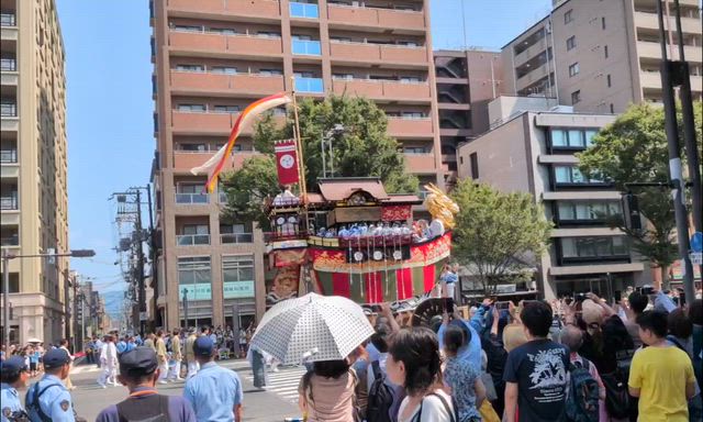 後祭、山鉾巡行。の記事動画