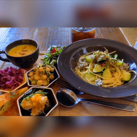 イタリアンスタンド ジラソーレでランチプレートを食べる♪の画像