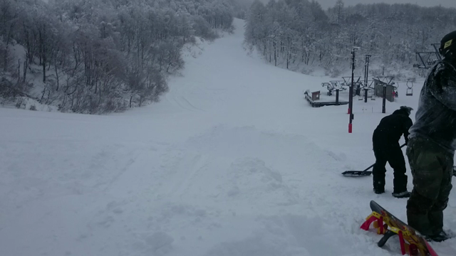 ミラーフリップ練習中(笑)の記事動画