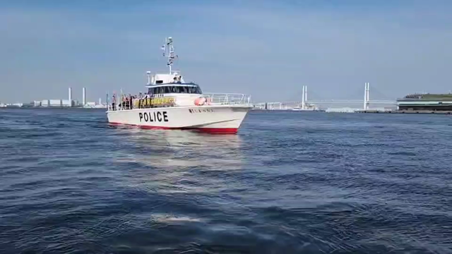１日警察署長@横浜水上警察の記事動画