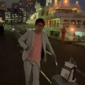 東京シンフォニークルーズで ステージの画像