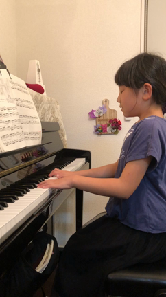 防音性に優れた創建のお家でピアノレッスン♬の記事動画