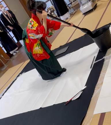 應通寺様にて書のライブパフォーマンスの記事動画