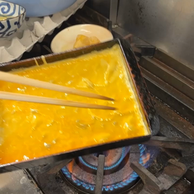 卵焼き焼いてますの画像