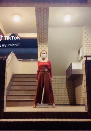 踊り場ダンス♪(๑ᴖ◡ᴖ๑)♪の記事動画