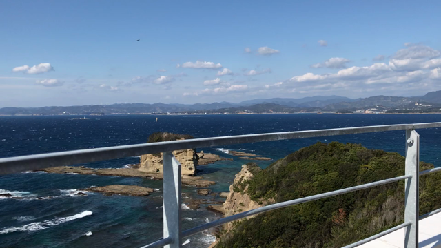 青い海の記事動画