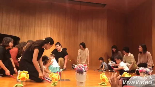 かわいいだけではありません♪【動画】〜1歳児リトミックの記事動画