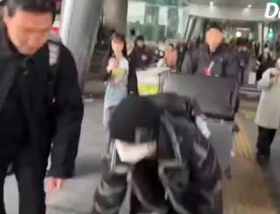 BangChan氏を好きな理由のひとつ♡とクジと推しと同じくよーく食べるの巻の記事動画