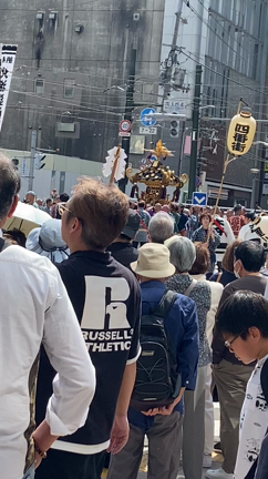 神興渡御と新千歳空港でストリートピアノをの記事動画
