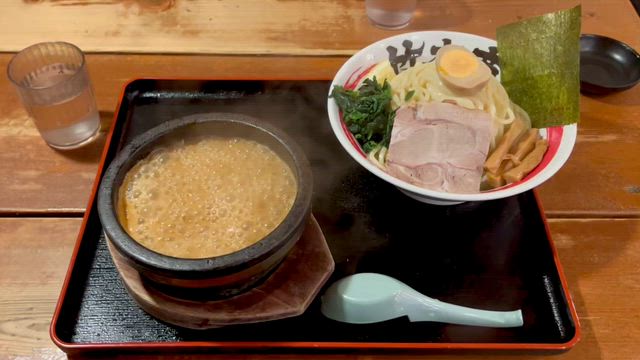 竹本商店☆つけ麺開拓舎「伊勢海老つけ麺(味噌)特」「海苔油そば(大)」の記事動画