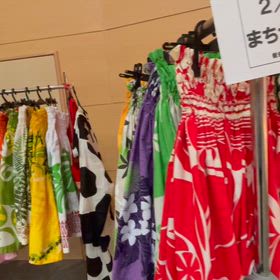 町サロンでフラの画像