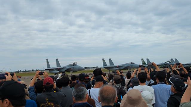 小松基地航空祭その2の記事動画