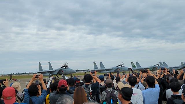 小松基地航空祭その2の記事動画