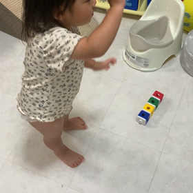 ダンスブームの2歳児の画像