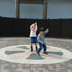 パプリカと恐竜ダンスのコラボの画像