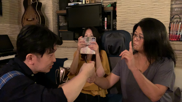 マジックカフェでスプーン曲げを観てびっくり‼️の記事動画