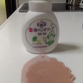片手だけで手を洗う時の画像