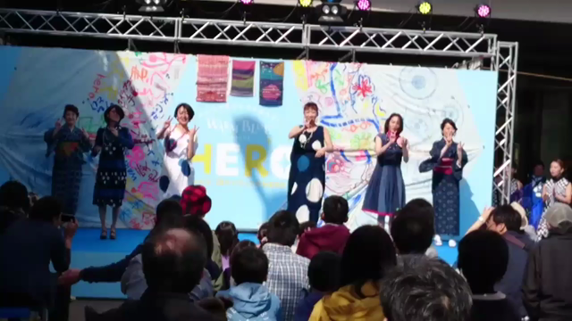 久留米絣ファッションショー@世界自閉症啓発デーの記事動画