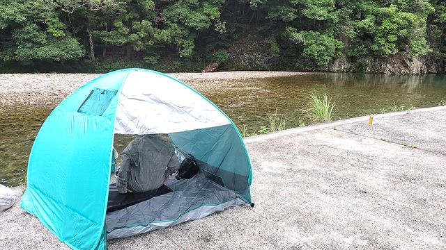 7/8(水)  兵庫県姫路市 夢前川 木戸ダムで、友達と川遊びの記事動画