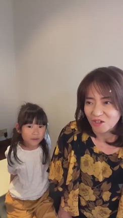 【ピアノ教室】4才のシンガーソングライターの記事動画