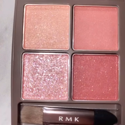 RMKの限定アイシャドウは赤が最高♥️の記事動画